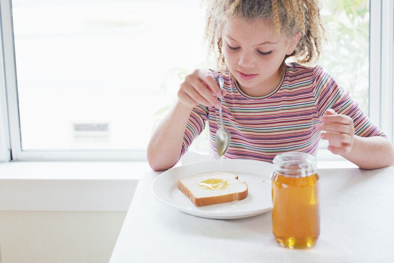 علاج ارتفاع الحرارة عند الأطفال بالعسل