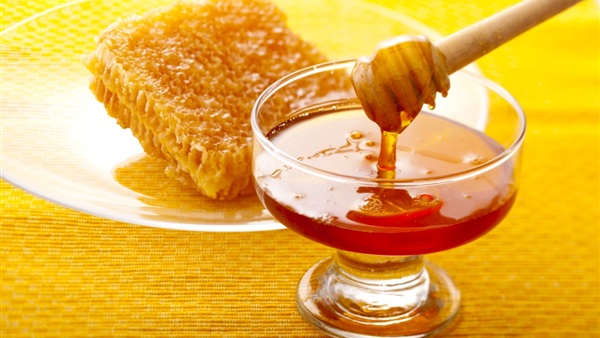 فوائد العسل والليمون للسخونه