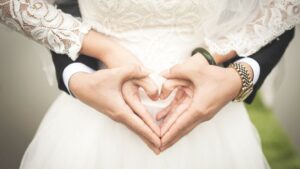 سلبيات زواج السعودية من أجنبي